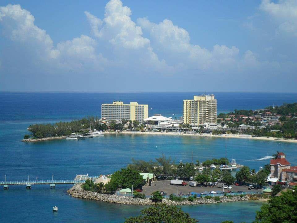 Chill On The Hill Apartment Ocho Rios Bagian luar foto